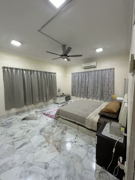 Cluster House for Sale in Taman Putra Perdana (Puchong) - Leon Lim - Bedroom - PropertyGuru.com.my
