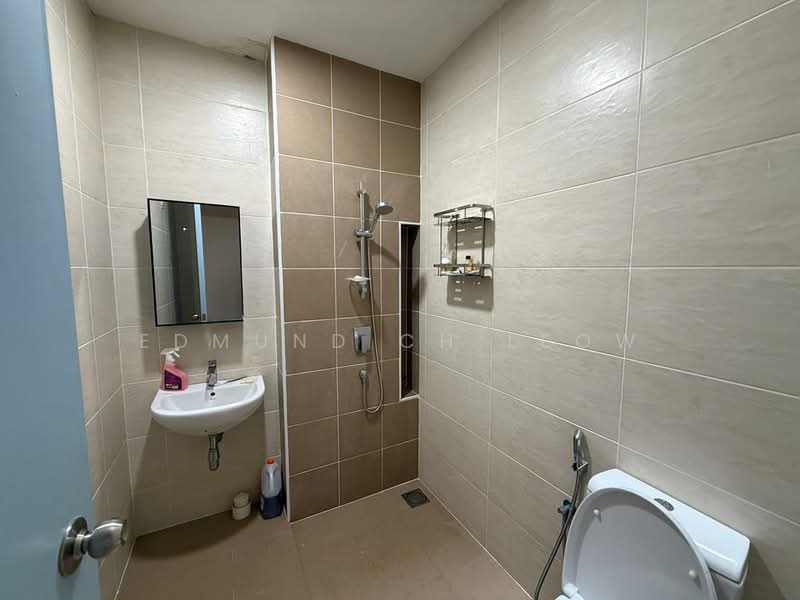 Rumah Teres 2 Tingkat untuk Disewa di Rawang (Selangor) - Edmund CH Leow - Bathroom - PropertyGuru.com.my