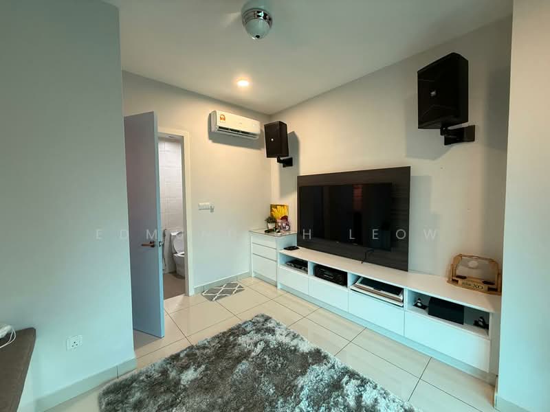 Rumah Teres 2 Tingkat untuk Disewa di Rawang (Selangor) - Edmund CH Leow - Living Room - PropertyGuru.com.my