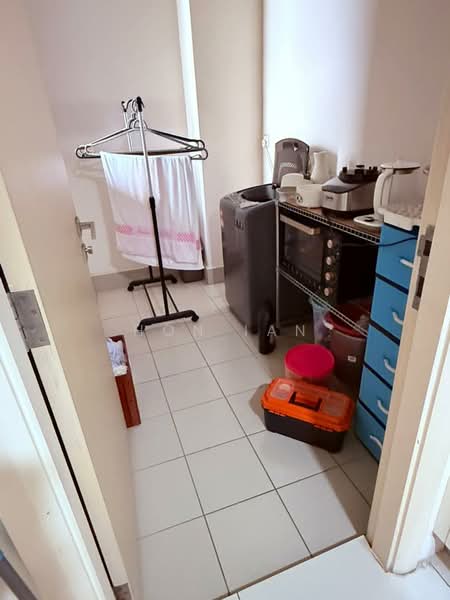 Service Residence for Sale at Icon Residenz 1 @ Icon City - Hon Ian - Interior - PropertyGuru.com.my