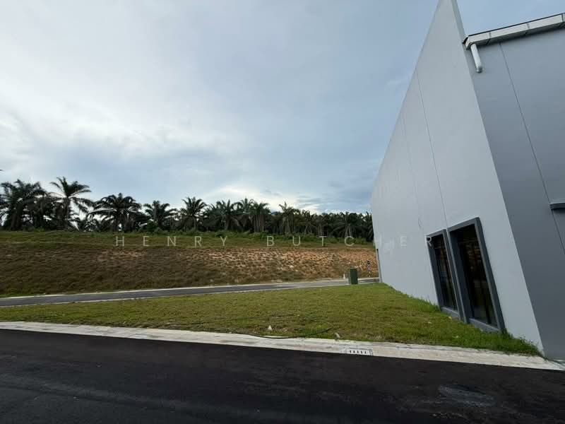 Shop / Office for Rent in Kulai (Johor) - Henry Butcher - Exterior - PropertyGuru.com.my