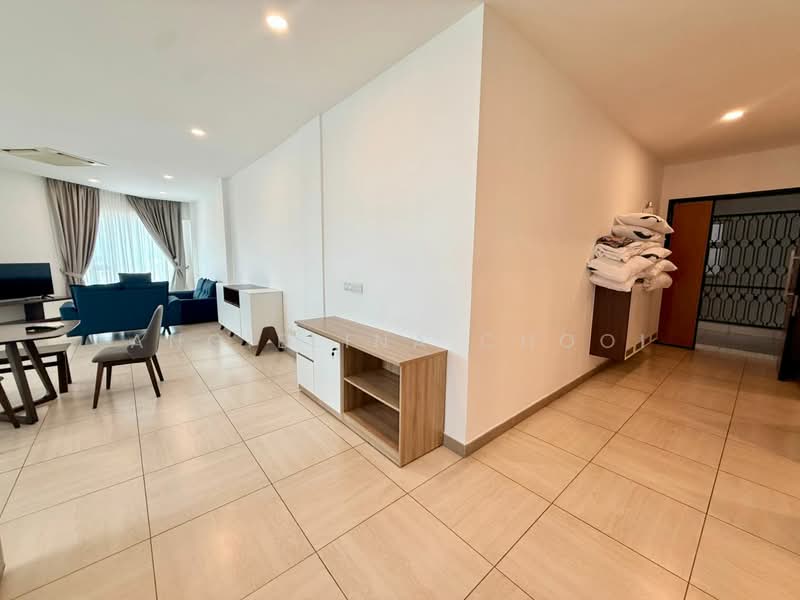 Servis Apartment untuk Disewa di The Octagon - Angielina Chooi - Living Room - PropertyGuru.com.my