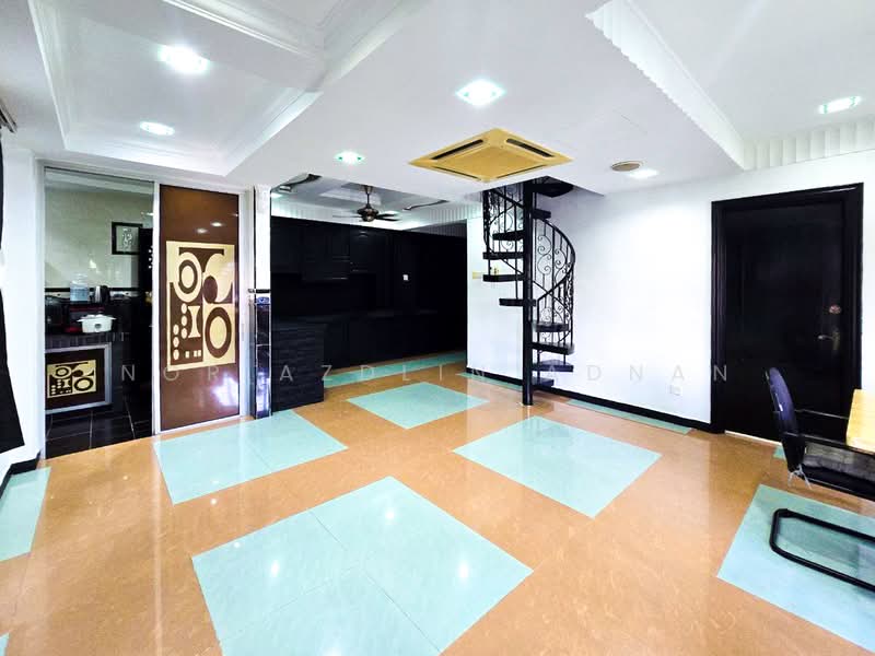 Bungalow for Sale in Bandar Seri Putra (Bangi) - Nor Azdlin Adnan - Living Room - PropertyGuru.com.my