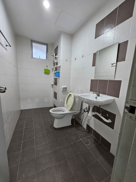 Kondominium untuk Disewa di The Golden Triangle Condominium - Jovin Pang - PropertyGuru.com.my
