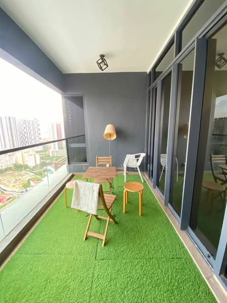 Kondominium untuk Disewa di Bennington Residences @ SkyArena - Chee Seng - Balcony - PropertyGuru.com.my