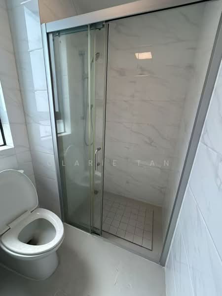 Pangsapuri untuk Disewa di Starview Bay @ Forest City - Clarie Tan - Bathroom - PropertyGuru.com.my