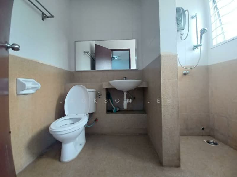 2-storey Terraced House for Rent in Bandar Bukit Raja (Klang) - Jackson Lee - Bathroom - PropertyGuru.com.my