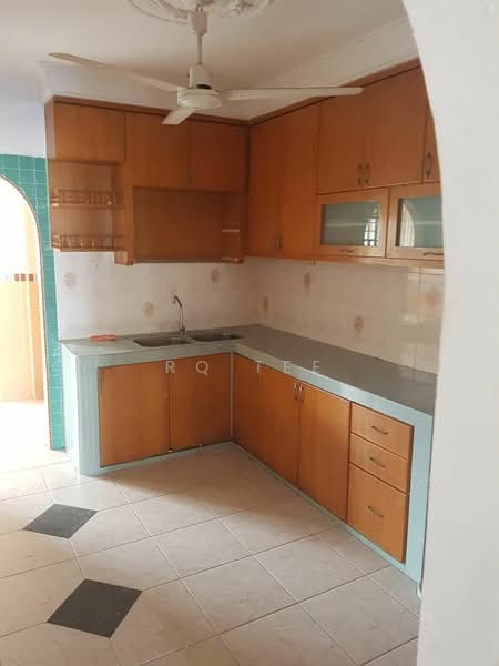 2-storey Terraced House for Sale in Iskandar Puteri (Nusajaya) (Johor) - RQ Tee - Kitchen - PropertyGuru.com.my