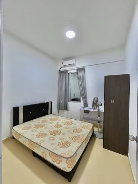 Condominium for Sale at The Golden Triangle Condominium - Yeap Yu Quan - Bedroom - PropertyGuru.com.my