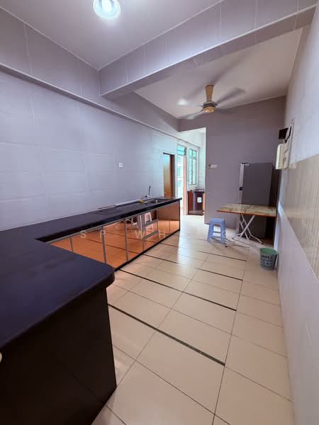 Condominium for Rent at Cassia Resort Condominium - SP Whong - Kitchen - PropertyGuru.com.my