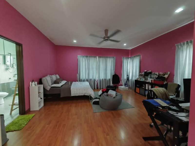 Rumah Banglo untuk Dijual di Batu 9 (Cheras) - Cindy Lai - Bedroom - PropertyGuru.com.my