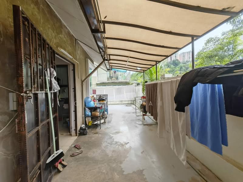 Rumah Banglo untuk Dijual di Batu 9 (Cheras) - Cindy Lai - Exterior - PropertyGuru.com.my