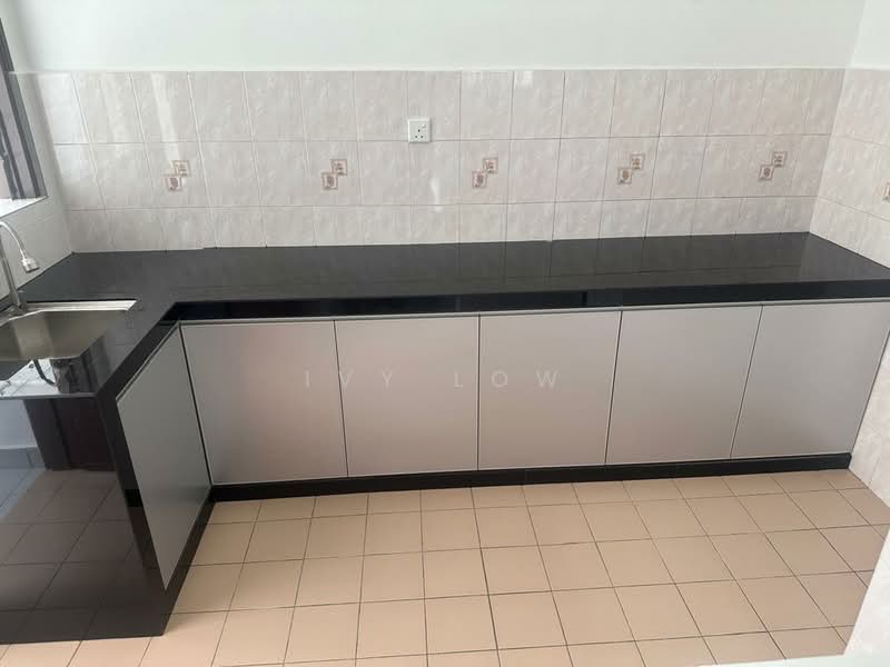 Apartment for Sale at Vista Seri Alam - Ivy Low - Kitchen - PropertyGuru.com.my