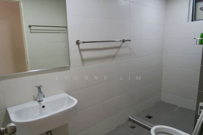 Kondominium untuk Disewa di Elit Heights @ Bayan City - Evonne Lim - Bathroom - PropertyGuru.com.my