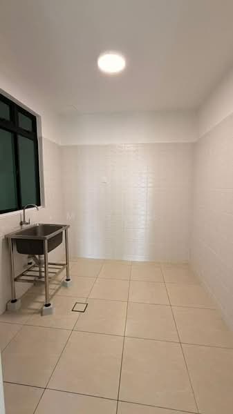 Service Residence for Rent at Sky Breeze Service Apartment - Maggie Lee - Kitchen - PropertyGuru.com.my