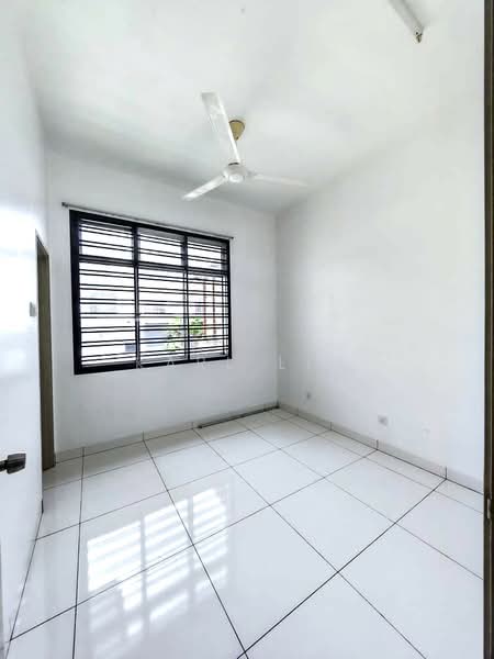 2-storey Terraced House for Sale in Taman Pelangi Indah (Ulu Tiram) - Karl Lim - Interior - PropertyGuru.com.my