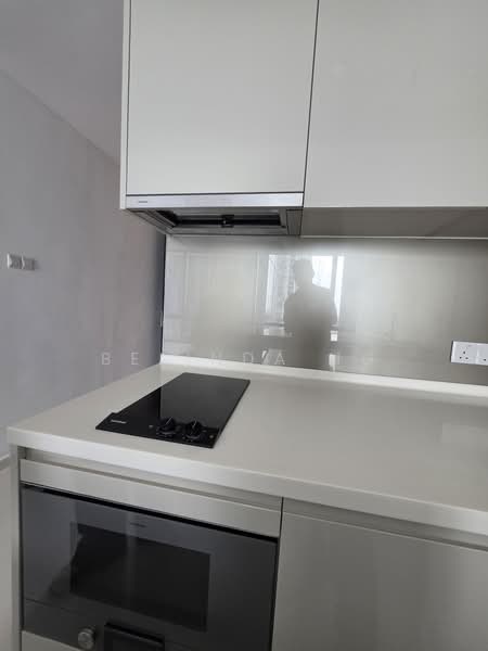 Servis Apartment untuk Dijual di Pavilion Damansara Heights, Windsor Suites - Belinda Ng - Kitchen - PropertyGuru.com.my