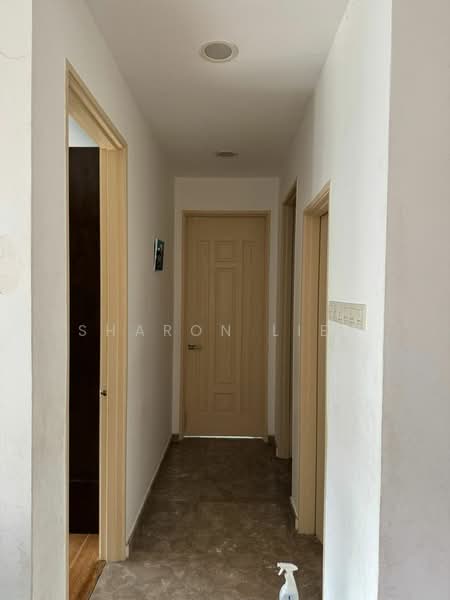 Condominium for Sale at Subang Parkhomes - Sharon Liew - Corridor - PropertyGuru.com.my