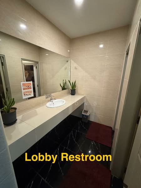 Servis Apartment untuk Dijual di One Residence - FM Hong - Bathroom - PropertyGuru.com.my