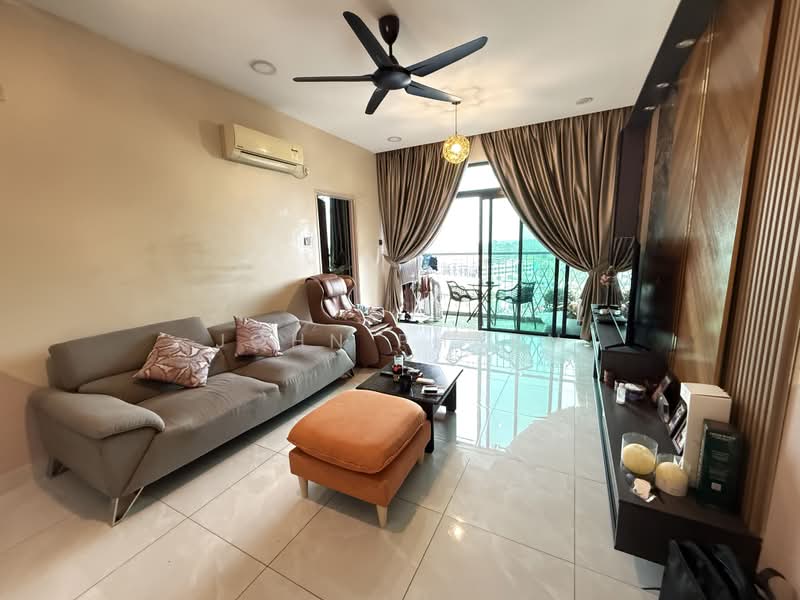 Servis Apartment untuk Dijual di Sky Peak Residences - John Pharn - Living Room - PropertyGuru.com.my