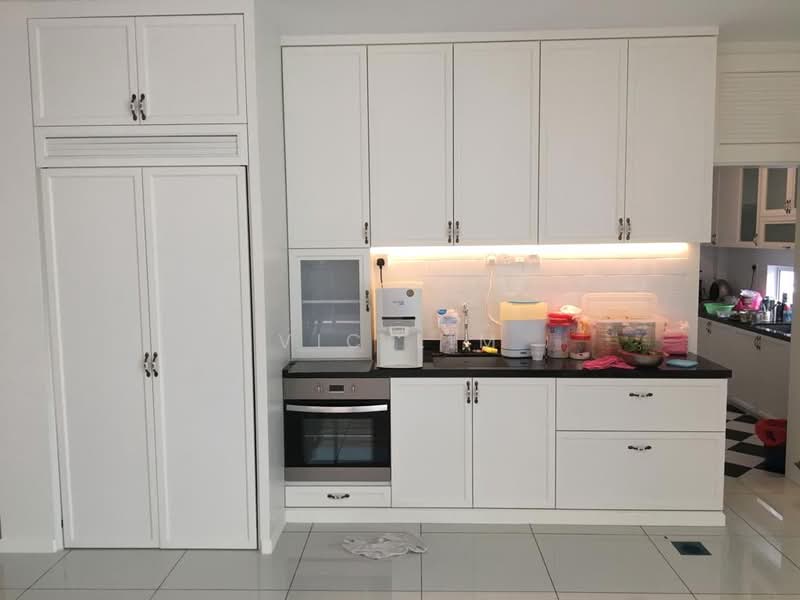 Semi-Detached House for Sale in Taman Mount Austin (Tebrau) - Vic Lim - Kitchen - PropertyGuru.com.my
