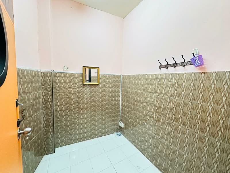 Shop for Rent in Taman Anggerik (Alor Setar) - Jayden Geh - Interior - PropertyGuru.com.my