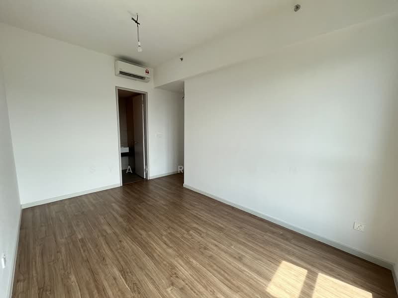 Servis Apartment untuk Disewa di Sunway D'hill Residences - Syakir Adman - Master Bedroom - PropertyGuru.com.my