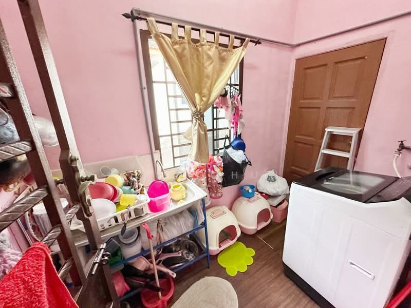 1-storey Terraced House for Sale in Taman Bukit Tiram (Ulu Tiram) - Even Chun - Interior - PropertyGuru.com.my
