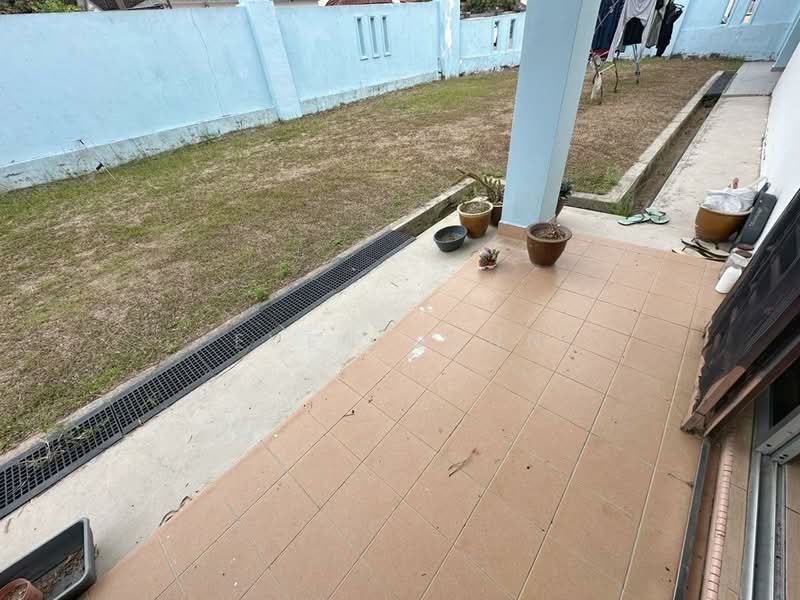 1-storey Terraced House for Sale in Taman Bukit Tiram (Ulu Tiram) - Even Chun - Exterior - PropertyGuru.com.my
