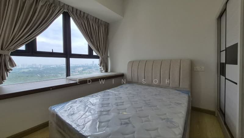 Condominium for Rent at Amberside @ Country Garden Danga Bay - Eldwin Soh - Bedroom - PropertyGuru.com.my