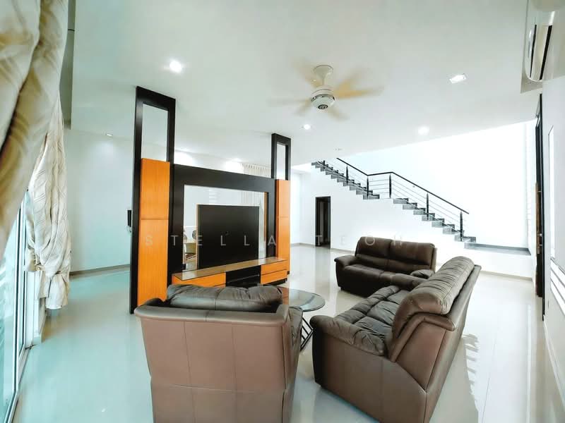 Semi-Detached House for Sale in Ipoh (Perak) - Stella Teoh - Living Room - PropertyGuru.com.my