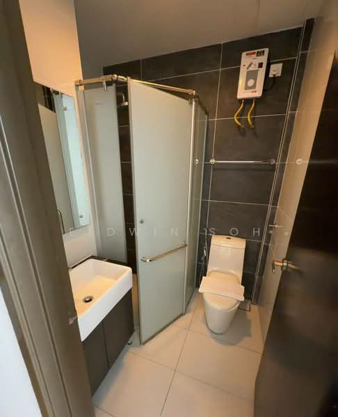 Condominium for Rent at Bay Point @ Country Garden Danga Bay - Eldwin Soh - Bathroom - PropertyGuru.com.my