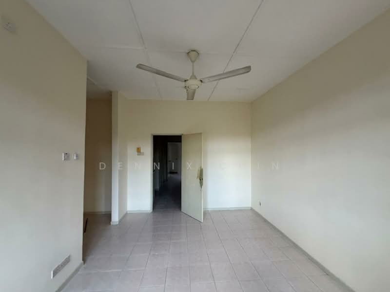 2-storey Terraced House for Rent in Sungai Long (Bandar Sungai Long) - Dennix Chin - Interior - PropertyGuru.com.my