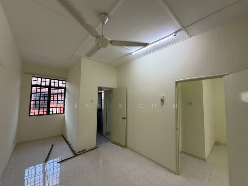 2-storey Terraced House for Rent in Sungai Long (Bandar Sungai Long) - Dennix Chin - Interior - PropertyGuru.com.my