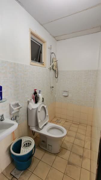 Kondominium untuk Disewa di Menara Menjalara - Amy Yap - Bathroom - PropertyGuru.com.my