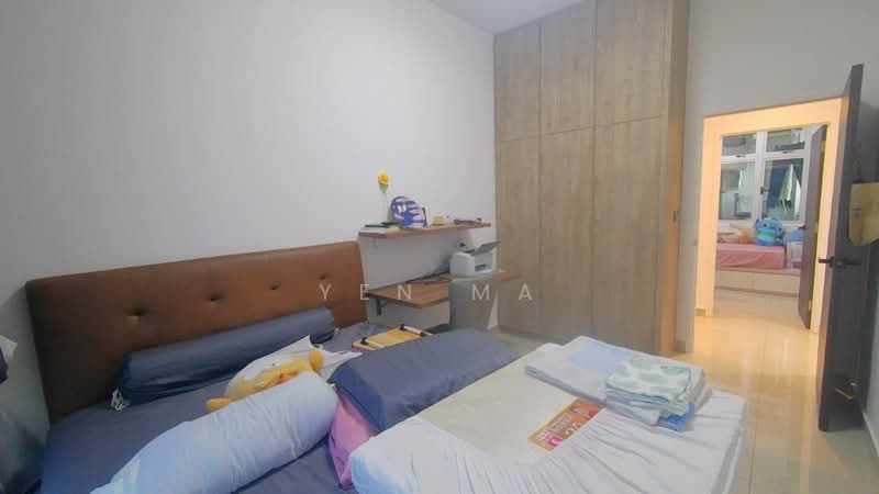 Servis Apartment untuk Dijual di Meridin Bayvue @ Sierra Perdana - Yen Ma - Bedroom - PropertyGuru.com.my