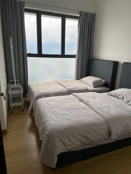Condominium for Rent at Royal Strand @ Country Garden Danga Bay - Eldwin Soh - Bedroom - PropertyGuru.com.my