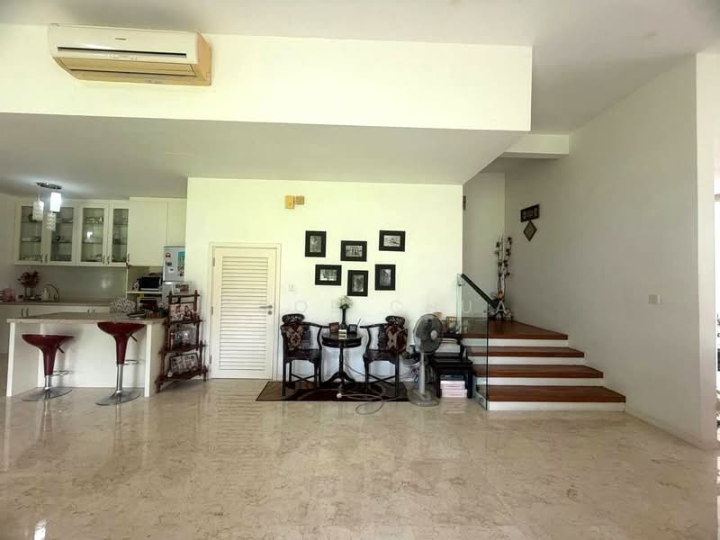 Semi-Detached House for Sale in East Ledang (Iskandar Puteri (Nusajaya)) - Jacob Chua - Living Room - PropertyGuru.com.my