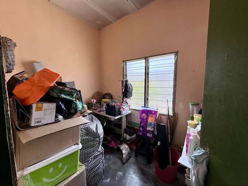 Rumah Teres 1 Tingkat untuk Dijual di Taman Sayong Indah (Ulu Sungai Johor) - Amir Faris Rusli - PropertyGuru.com.my