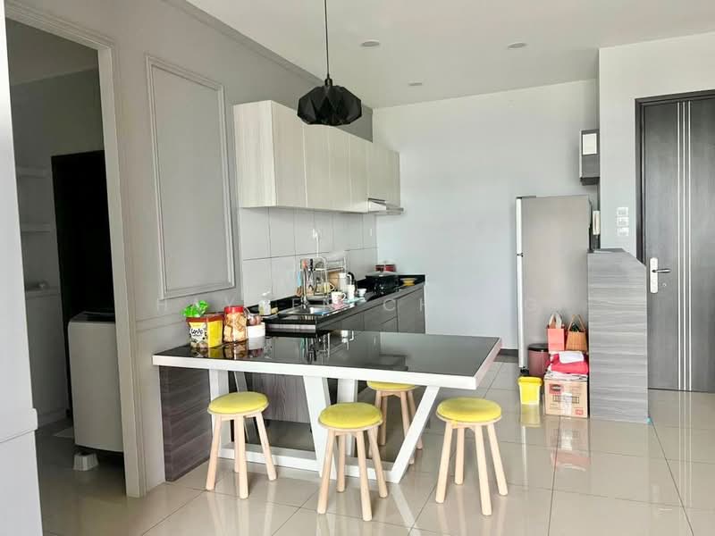 Servis Apartment untuk Dijual di Molek Regency - Hayden Chong - Kitchen - PropertyGuru.com.my