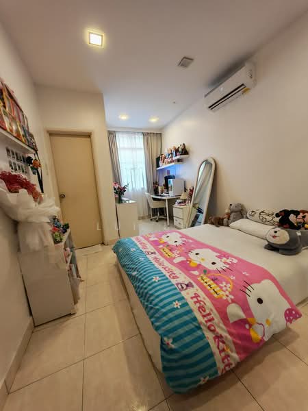 Rumah Teres 2 Tingkat untuk Dijual di Taman Bestari Indah (Ulu Tiram) - Lui Lui - Bedroom - PropertyGuru.com.my