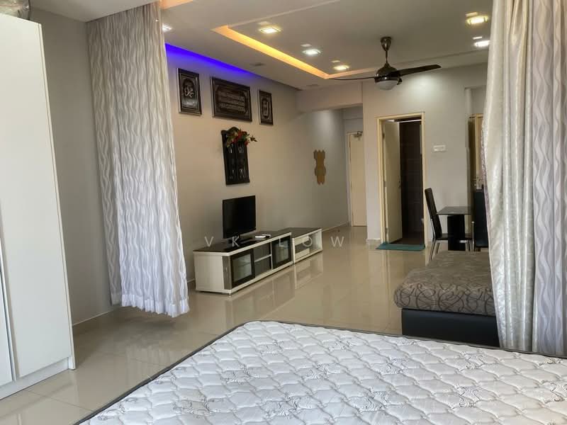 Servis Apartment untuk Disewa di Galleria Equine Park - VK Low - Living Room - PropertyGuru.com.my