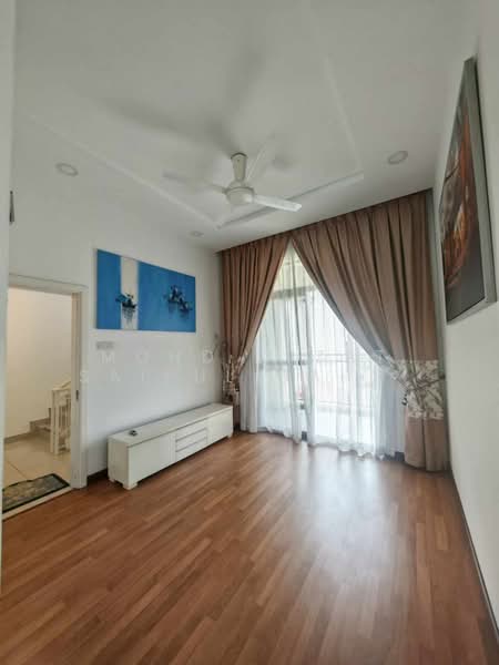 Rumah Banglo untuk Dijual di Semenyih (Selangor) - Mohd Aizat Saiful Bahri - Living Room - PropertyGuru.com.my