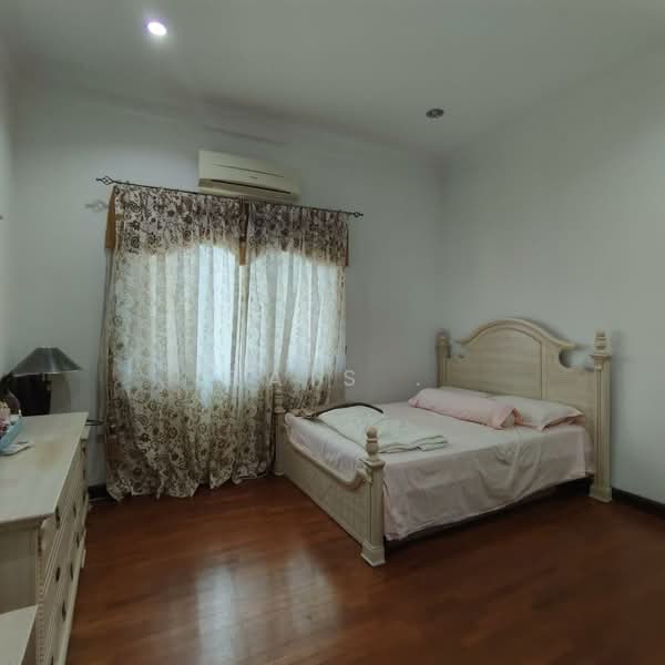 Bungalow for Sale in Setia Eco Park (Setia Alam) - RAIS . - Bedroom - PropertyGuru.com.my