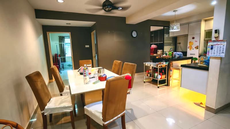 3-storey Terraced House for Sale in Taman Bukit Prima (Cheras) - Billy Chan - Dining Room - PropertyGuru.com.my