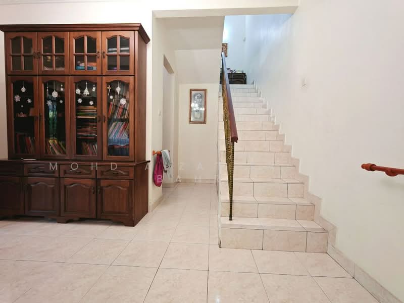 Semi-Detached House for Sale in Taman Setia 2 (Balakong) - Mohd Aizat Saiful Bahri - Interior - PropertyGuru.com.my