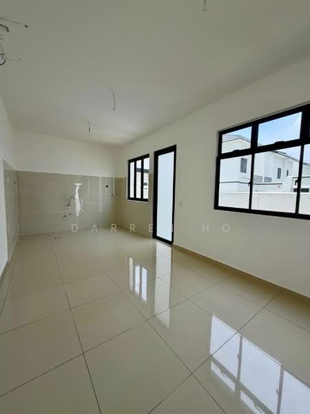 Rumah Kluster untuk Dijual di Eco Botanic (Iskandar Puteri (Nusajaya)) - Darren Ho - Kitchen - PropertyGuru.com.my