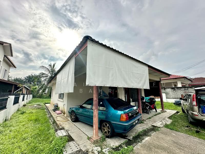 Rumah Banglo untuk Dijual di Shah Alam (Selangor) - Mohd Aizat Saiful Bahri - Exterior - PropertyGuru.com.my