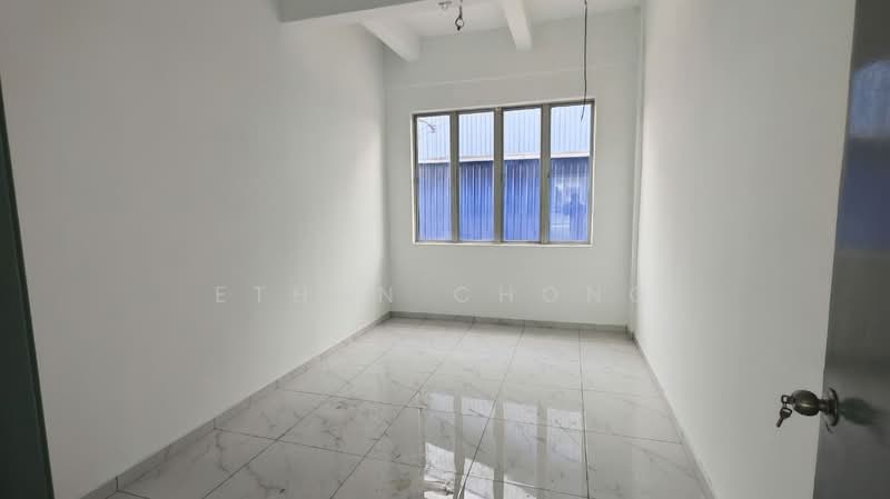 Shop / Office for Rent in Kampung Baru Subang (Sungai Buloh) - Ethan Chong - PropertyGuru.com.my