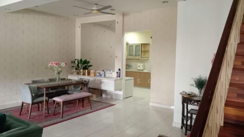 2-storey Terraced House for Sale in Kota Kemuning (Shah Alam) - Sonia Soh - Dining Room - PropertyGuru.com.my